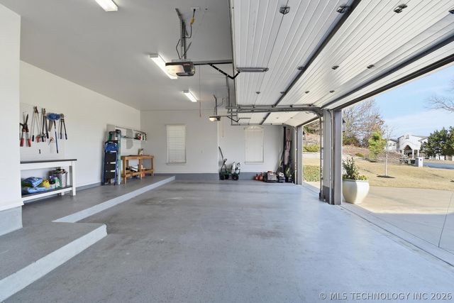 6140 E 140th Street S, Bixby, OK 74008