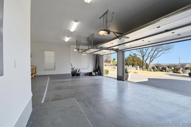 6140 E 140th Street S, Bixby, OK 74008