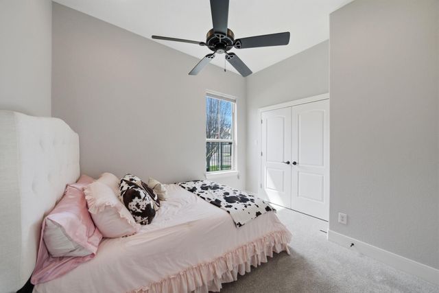 2002 Sabine Street, Houston, TX 77007