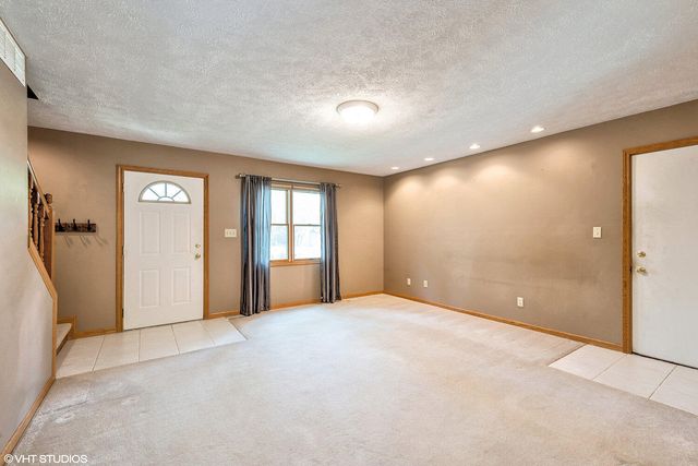 2117 W Morgan Avenue, Chesterton, IN 46304