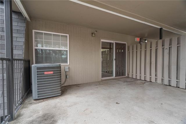 295 Winding River Road H, Atlanta, GA 30350