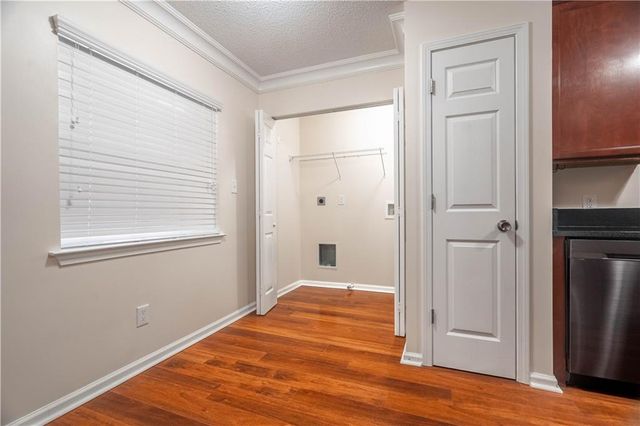 295 Winding River Road H, Atlanta, GA 30350