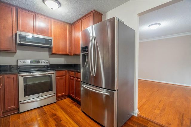 295 Winding River Road H, Atlanta, GA 30350