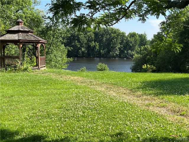 372 East Kirby Street, Brownville, NY 13615