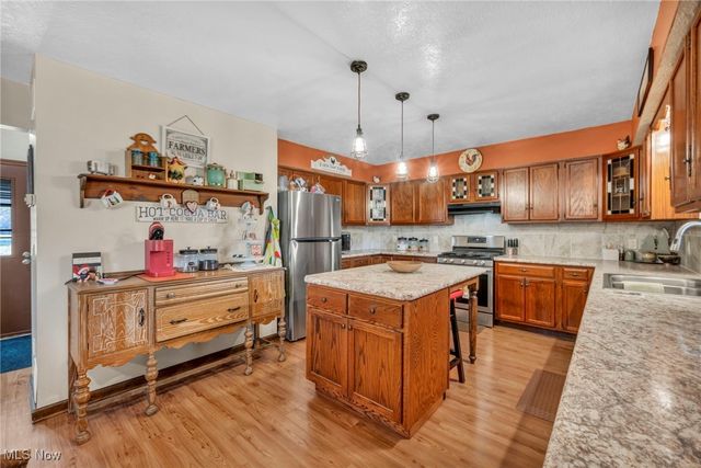 21690 State Route 301, Wellington, OH 44090