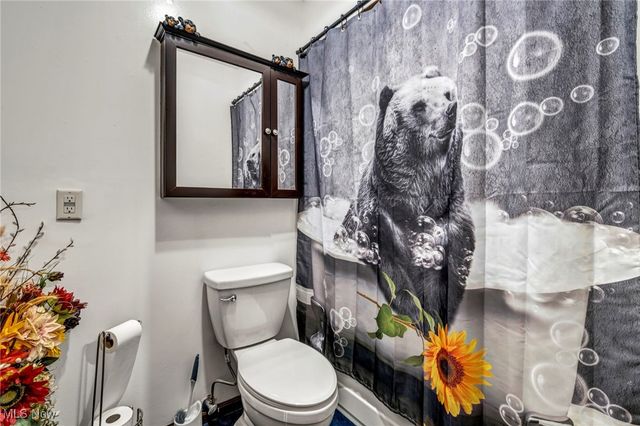 21690 State Route 301, Wellington, OH 44090