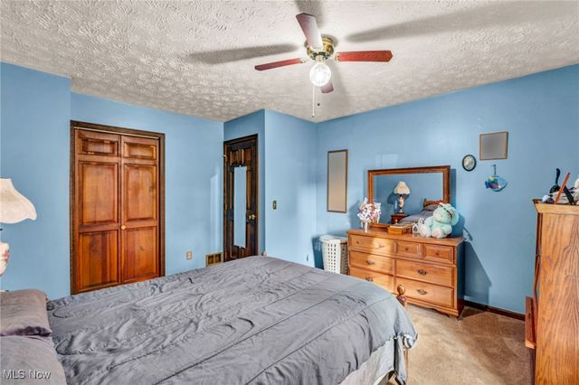 21690 State Route 301, Wellington, OH 44090