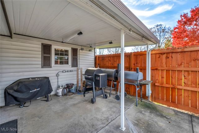 21690 State Route 301, Wellington, OH 44090