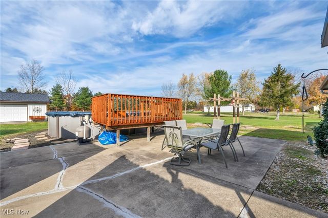 21690 State Route 301, Wellington, OH 44090