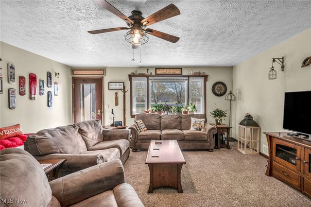 21690 State Route 301, Wellington, OH 44090