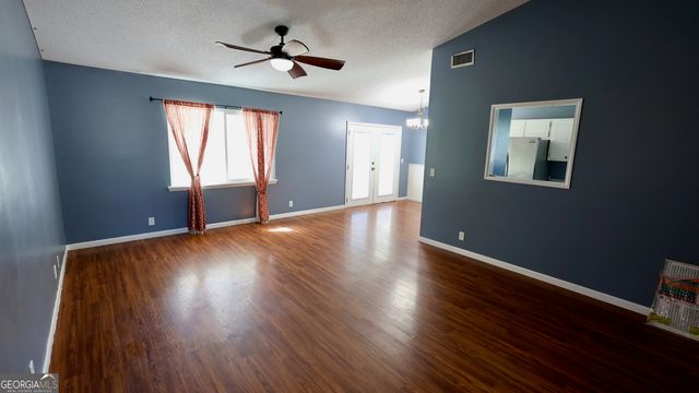 101 Willow Lake Drive, Kingsland, GA 31548