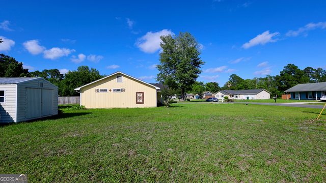 101 Willow Lake Drive, Kingsland, GA 31548