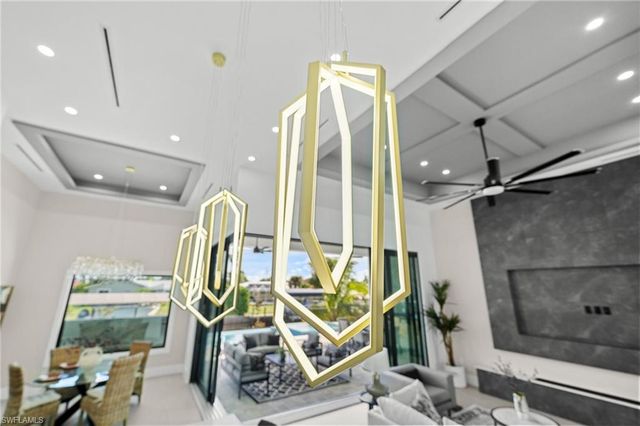 5333 Majestic CT, Cape Coral, FL 33904