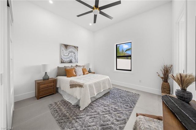 5333 Majestic CT, Cape Coral, FL 33904