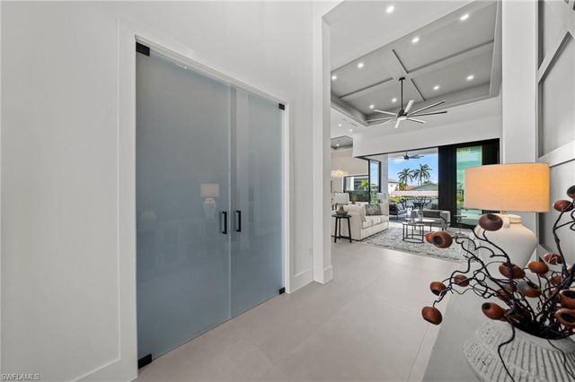 5333 Majestic CT, Cape Coral, FL 33904