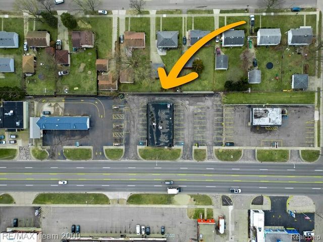 33729 Ford Road, Garden City, MI 48135