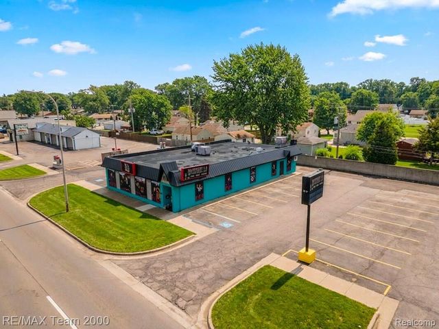33729 Ford Road, Garden City, MI 48135