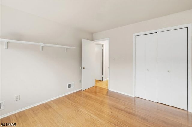 117 Sunset Ky, Secaucus Town, NJ 07094