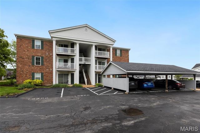 16500 Jubilee Hill Spur J, Wildwood, MO 63040
