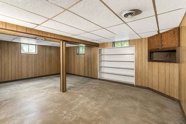 14 Highland, Taunton, MA 02780