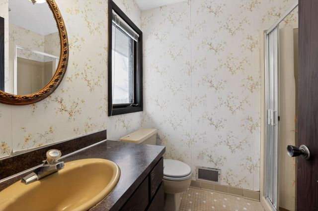 8730 Summit Drive, Eden Prairie, MN 55347