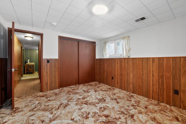 8730 Summit Drive, Eden Prairie, MN 55347