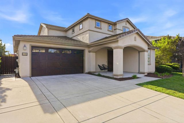 1105 Branston Dr, Roseville, CA 95747