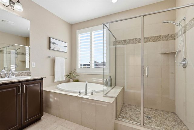 1105 Branston Dr, Roseville, CA 95747