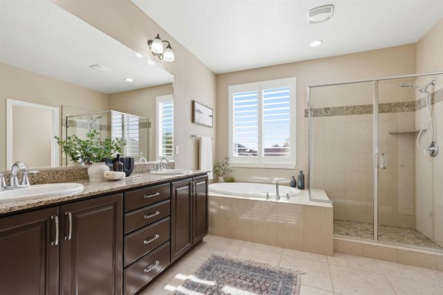 1105 Branston Dr, Roseville, CA 95747