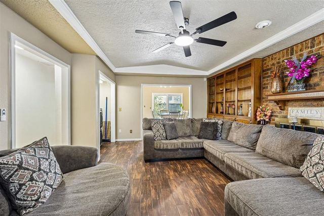 3512 Tiffany Drive, Moore, OK 73160