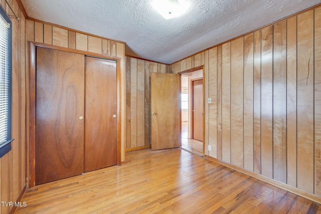 1636 Redwood Drive, Kingsport, TN 37664