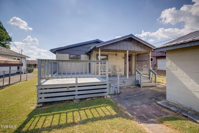 1636 Redwood Drive, Kingsport, TN 37664