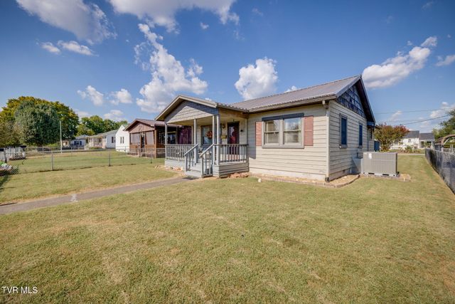 1636 Redwood Drive, Kingsport, TN 37664