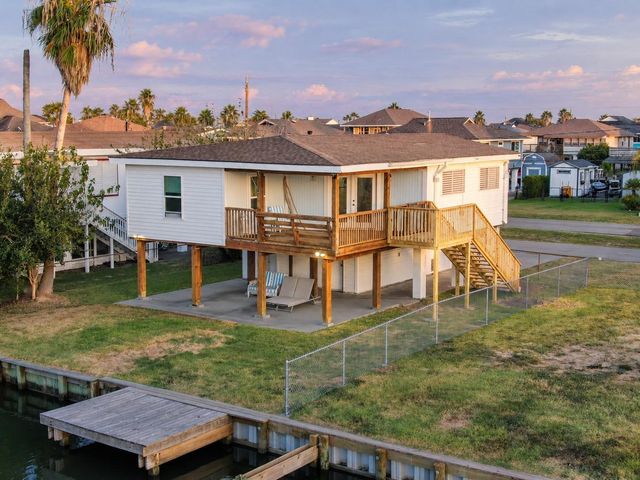 190 Barracuda, Bayou Vista, TX 77563