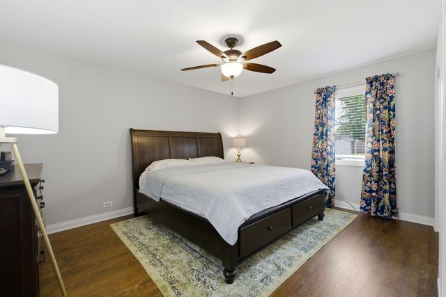 1321 Cumberland Circle E, Elk Grove Village, IL 60007