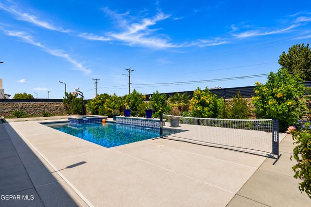 6324 CAMINO PINON Place, El Paso, TX 79932