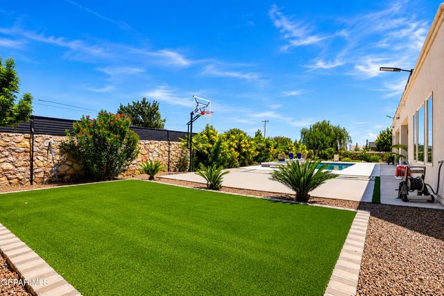 6324 CAMINO PINON Place, El Paso, TX 79932