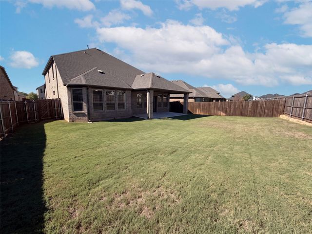 3704 Bluestem Boulevard, Argyle, TX 76226