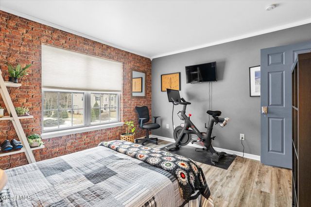 7 Hyde Court, Queensbury, NY 12804