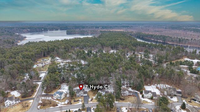 7 Hyde Court, Queensbury, NY 12804