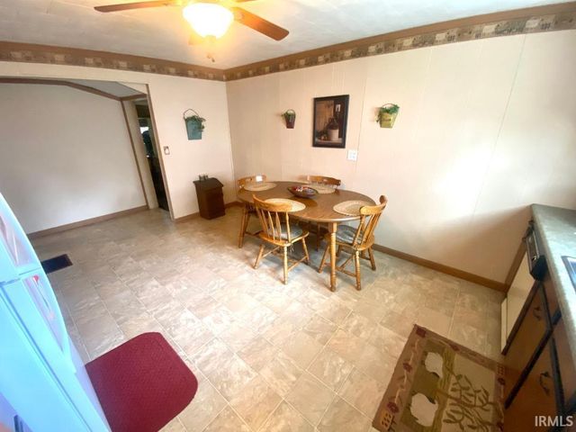 25 N Myra Street, Worthington, IN 47471