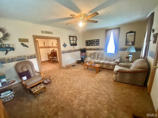 25 N Myra Street, Worthington, IN 47471