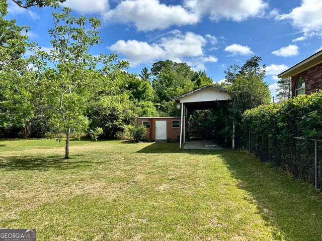 402 Pineview Drive, Waycross, GA 31501