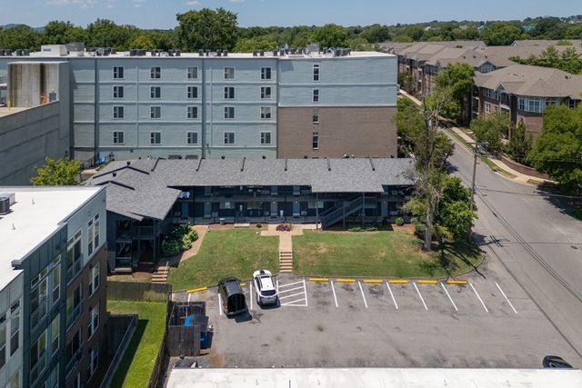 803 Hillview Hts Apt 106, Nashville, TN 37204