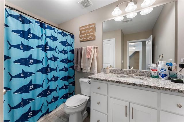 732 E Jefferson Street, Hoschton, GA 30548