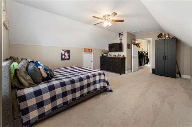 732 E Jefferson Street, Hoschton, GA 30548