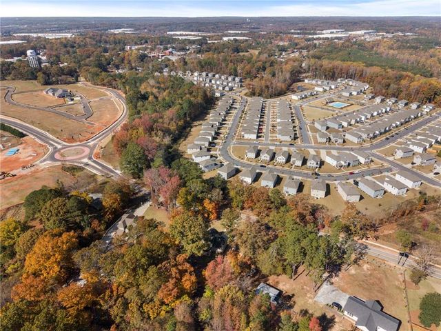 732 E Jefferson Street, Hoschton, GA 30548