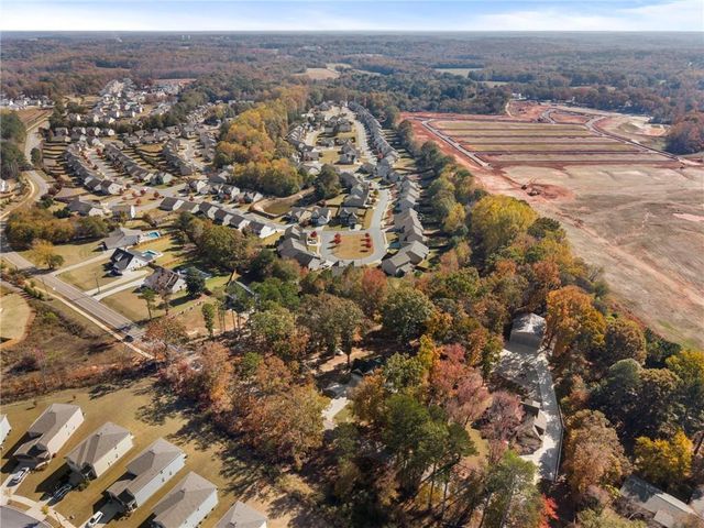 732 E Jefferson Street, Hoschton, GA 30548