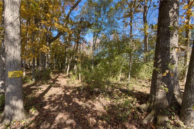 732 E Jefferson Street, Hoschton, GA 30548