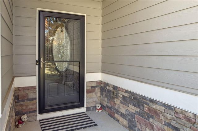 732 E Jefferson Street, Hoschton, GA 30548